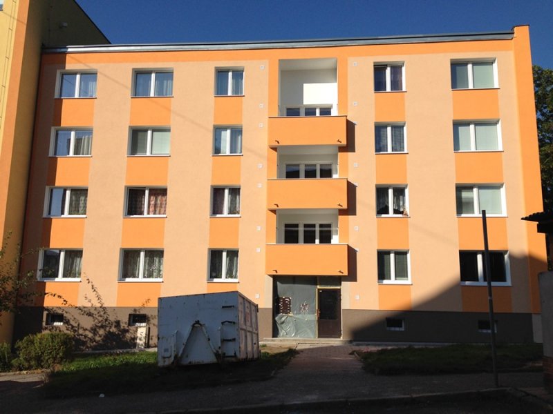 Zateplení fasády a rekonstrukce lodžií