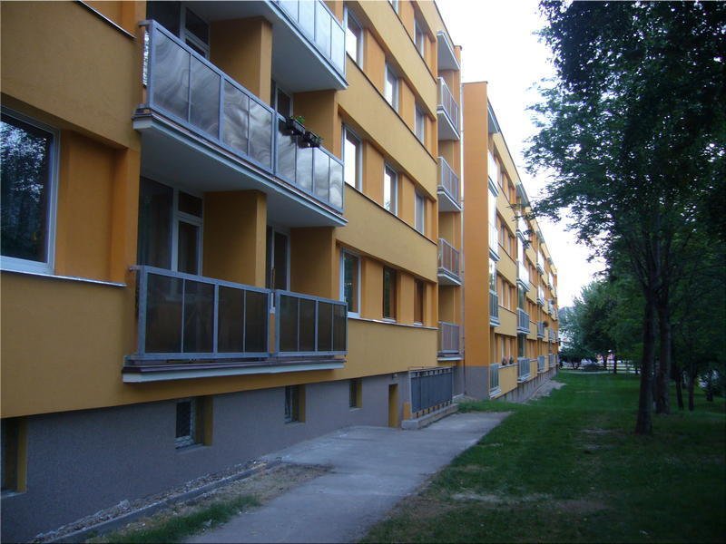 Zateplení fasády a rekonstrukce lodžií