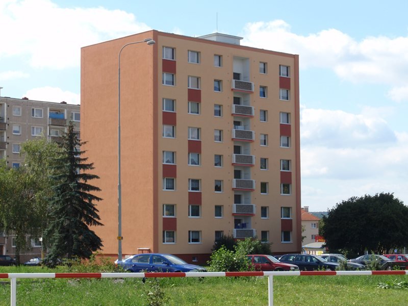 Zateplení fasády a rekonstrukce lodžií